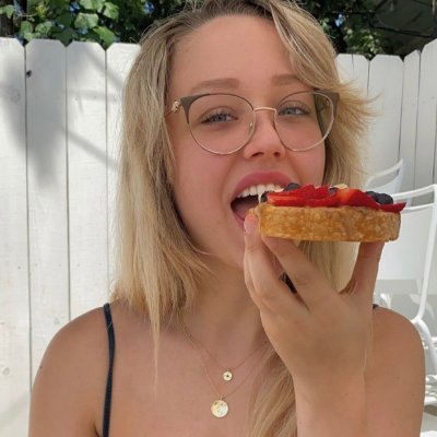 I want a man who is family-oriented, who wants to be cared and loved but is ready to care and love in return. Someone who has a good sense of humor and is very