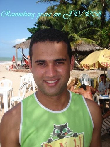 ♪ ...Se alguém te amar mais do que eu Eu fui clonado Se o beijo for igual ao meu Sou eu disfarçado...♫v