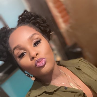 CrownRoyals007's profile picture. 🇭🇹 Owner of Sosoleil Organics 💋👑