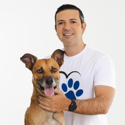 Concejal de Barranquilla • Conservador • Directorista Nacional Conservador • Animalista • Humanista