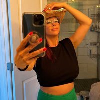 Michelle (@michell35126502) 's Twitter Profile