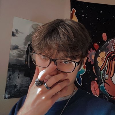 IPlayRoller's profile picture. 19 yr old Apex CC on Tiktok who does voice impressions.Elmo||Mickey||Cleveland(kinda)||kermit etc.|| catch me live on TT or Twitch|| looking to join an org