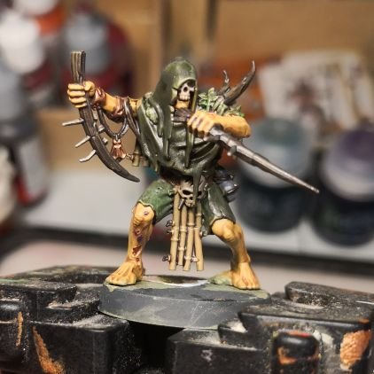 Polish. I like orcs. And knights. And Vikings. Ex-reenactor. Now I paint little soldiers.