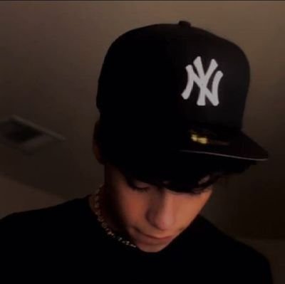 forty9twenty1's profile picture. be my homie & my baby(⁠｡⁠♡⁠‿⁠♡⁠｡⁠)