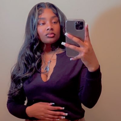 you in my business? yea don’t do that SC: Kdeneb IG: RICKBITCH_k