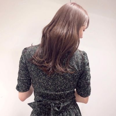 私は今年32歳で、美容院を開いて、オンラインショップを開きました。普段は仕事が忙しくて、知り合いが少なくて、紳士的な友達を作りたいです。そして一緒に戸外に出て、美味しい食べ物を食べます。 紳士なら、lineに連絡してください https://t.co/3ufJ6eYmvF