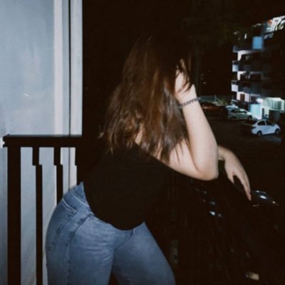 ronajanelb's profile picture. be kind, always.