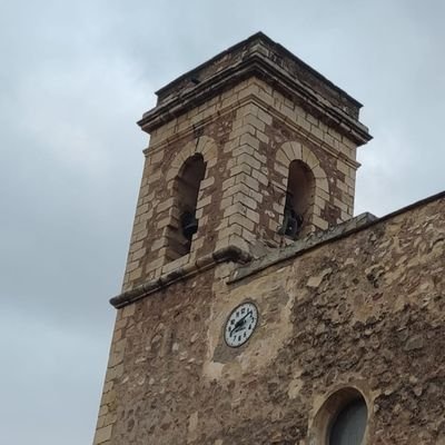 Cosas y casos de un pueblo llamado Algar del Palancia, un lugar maravilloso con gente maravillosa.