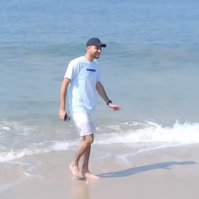 aggzzzz10's profile picture. Just a guy trying to scale—systems, gains & income. Still waiting on Manchester United’s rebuild
