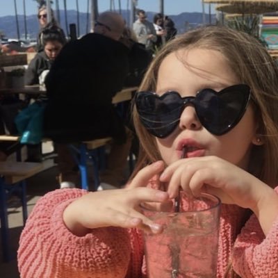 bbwooberry's profile picture. random post