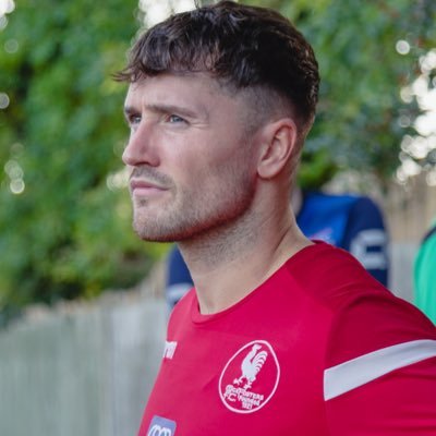 JoeEnty93's profile picture. ⚽️ PE Teacher 📍London