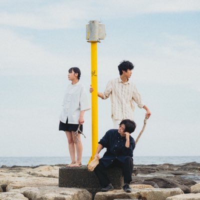 hurerukuuhaku's profile picture. “ロックバンド” Gt/Vo. ユウト Gt.ソウイチロウ(@kocoronosoko) Dr.升本晴渚(@hkd_lt214) ブッキングなどの連絡は以下のメールにて チケットの取り置きはDM にてcontact→(hurerukuuhaku@gmail.com)