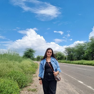 Sheetal110122's profile picture. 