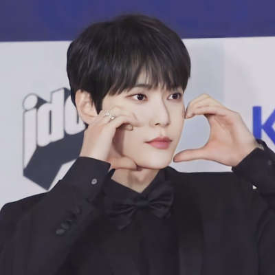 zando127's profile picture. 