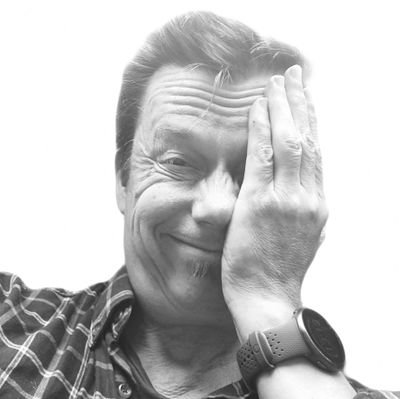 ollisirk's profile picture. Kirjoittelija. Kuuntelee, enimmäkseen vaiti.