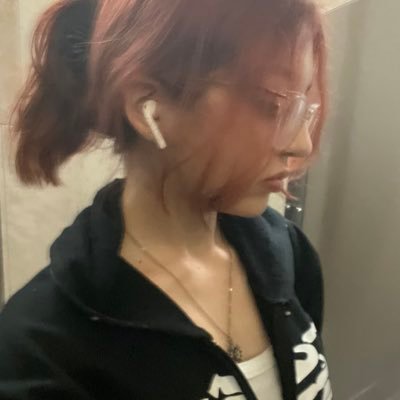 evmemmaaa's profile picture. i’m sane