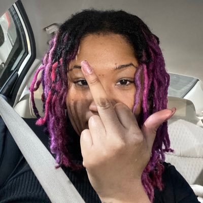 ✨ Loctician & Natural Hair Technician ✨|| ♉️ || #IRapSometimes 🎙 || Hair IG: @ Locd.inwithbreezy // Main IG : @Obeybrekayy || FB: Bręę Zë Annæ