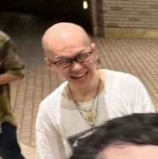 i_oshow_oshow's profile picture. 細々と生きてます。細々とダンスしてます。
ベルセルク13巻みたいな人生を生きてきました。
ダンス界で二番目にブラッドボーンが上手い男。