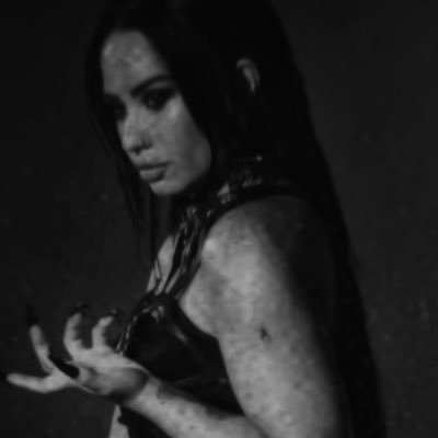 daily gifs of demi lovato | main: @comfortlovatos