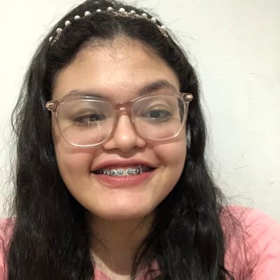 eu sou surda oralizada uso aparelho auditivo e sou YouTube