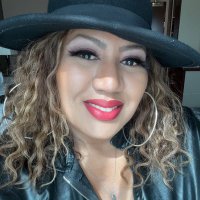 Simone Denny (@simonedenny) 's Twitter Profile