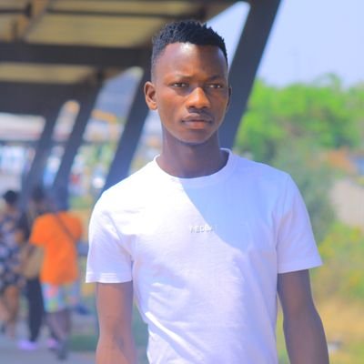 T49419Tshisi's profile picture. 