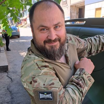 i_strst's profile picture. 