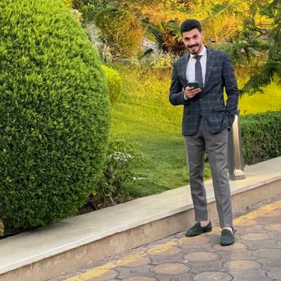 anaselmeshad's profile picture. Don’t Small Us 😎