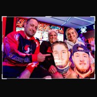 Mama_KayAus_7 ❤️🖤🤍 (@rox_cat71) 's Twitter Profile