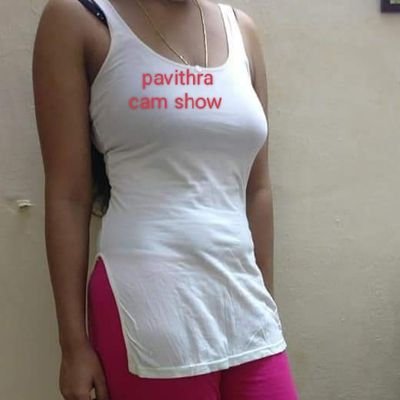 Pavithra.Age( 26 )TAMIL Ponnu cam show