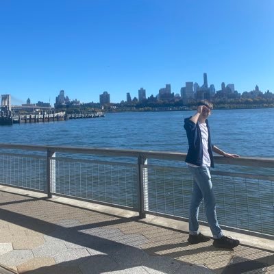 PucelikSimon's profile picture. #44