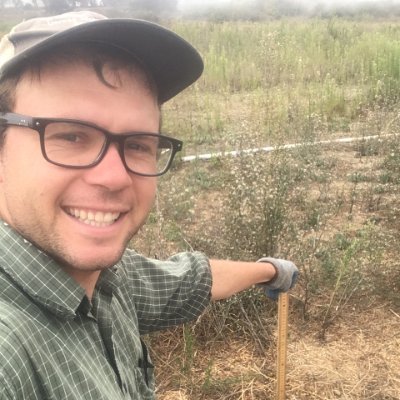 Soil Ecology, Soil Organic Matter, Grasslands, Plant Nerd, he/him
Ph.D. Student, @eembucsb
https://t.co/zdMF8kjxEz