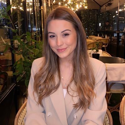 Freelance producer & Journalist @bbcnottingham @bbcleicester @bbcemt @bbcwm | First class Journalism graduate @NottmTrentUni | HUGE @littlemix fan🖤