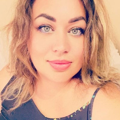 AnnaBelenAlama's profile picture. 