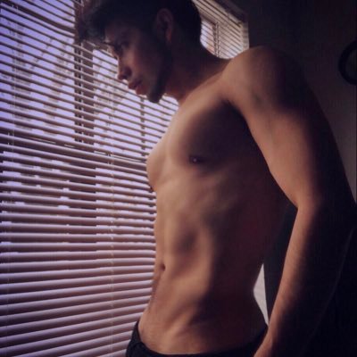 Nathang3z's profile picture. https://t.co/jDPd23k5iT