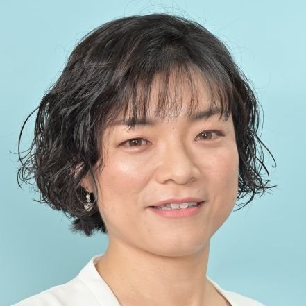 日本共産党 尼崎市議会議員。「あなたを大切にする政治に」#守ろう憲法 #ジェンダー平等社会の実現 を。1975年生まれ。京都市立芸大美術学部卒。美術講師、バリ舞踊講師、3人の子を育てるお母ちゃん。