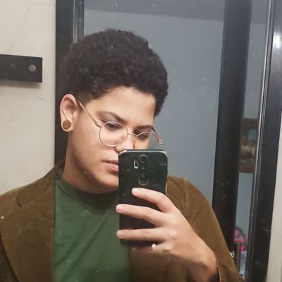 LaraVDAlmeida's profile picture. Sanitarista. Pesquisadora no Observatório de Política e Gestão Hospitalar (OPGH/FIOCRUZ).