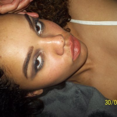 AfeniPrevost's profile picture. live fast die young