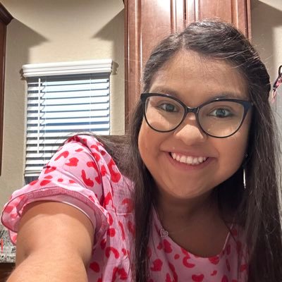 segonzales26's profile picture. SPEDucator 📚✏️💖