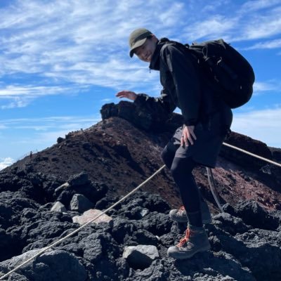 UUM_42's profile picture. 