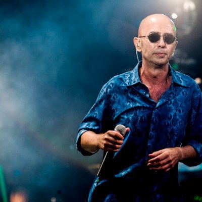 escalantejuan7's profile picture. el lujo es vulgaridad.