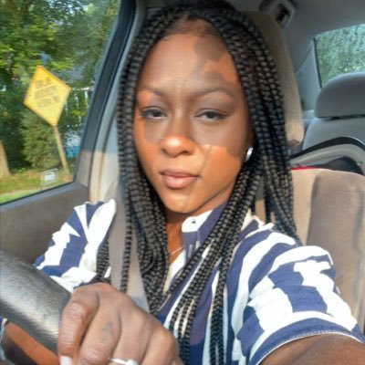 trixie856's profile picture. Just smile