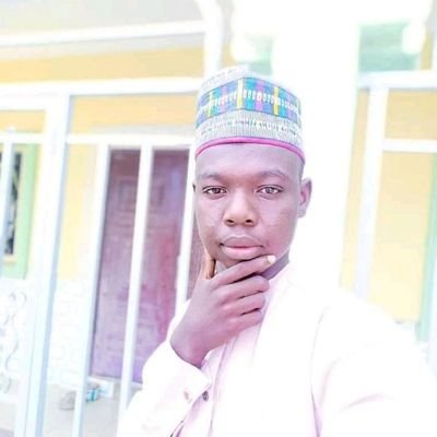 my name is Ahmed Zee I'm from Nigeria under Borno State