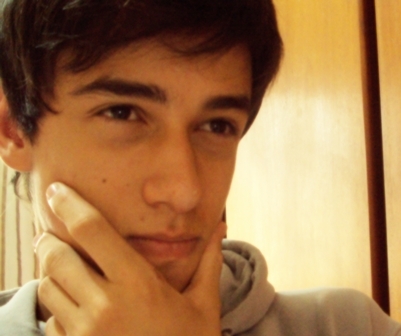 Libriano, tenho 17 anos.
Sou de Uberlândia.
Quer saber mais? me siga
http://t.co/x6z3Emsozp