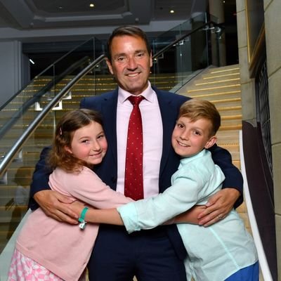 • Director & Trustee
@RFCCommunity @ReadingFCWomen • @ReadingFC • @club_1871
• Chair of Governors @DownsBerkshire @ComptonPrimary @BeedonSch @BasildonPrimary