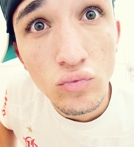 Do que adianta me descrever se você vai acreditar no que os outros falam de mim. 
http://t.co/IuyNQkVwVp