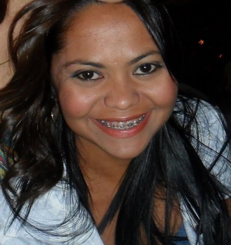 Paulista,corintiana,canceriana,.maléfica. Ai como eu estou Bandida hoje kkkk
