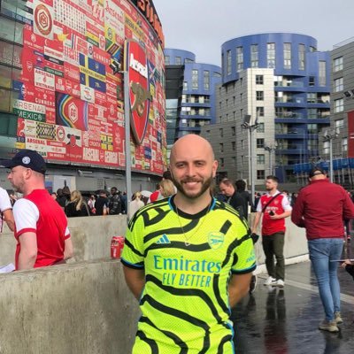 Leighton Town Devs official, Mursley U9’s Coach & Arsenal FC lover