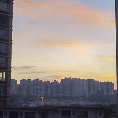 supercoder95270's profile picture. 杭州了