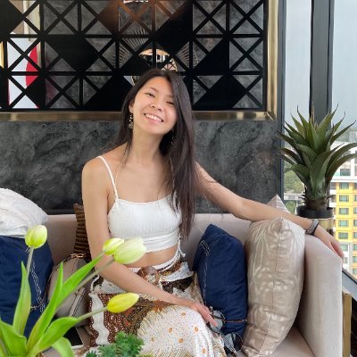 Yiching (Vivian) Profile